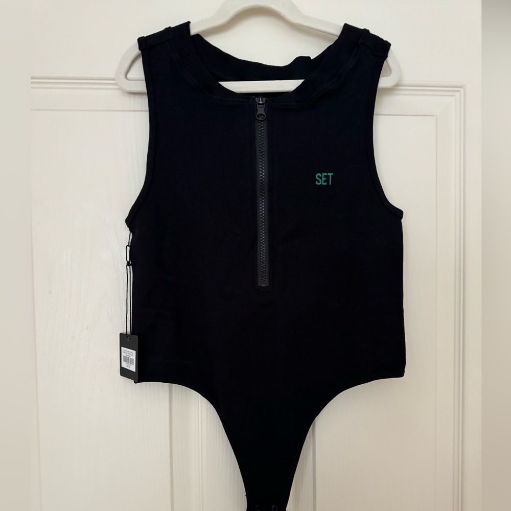 NWT Set Active Sculptflex Bodysuit - S